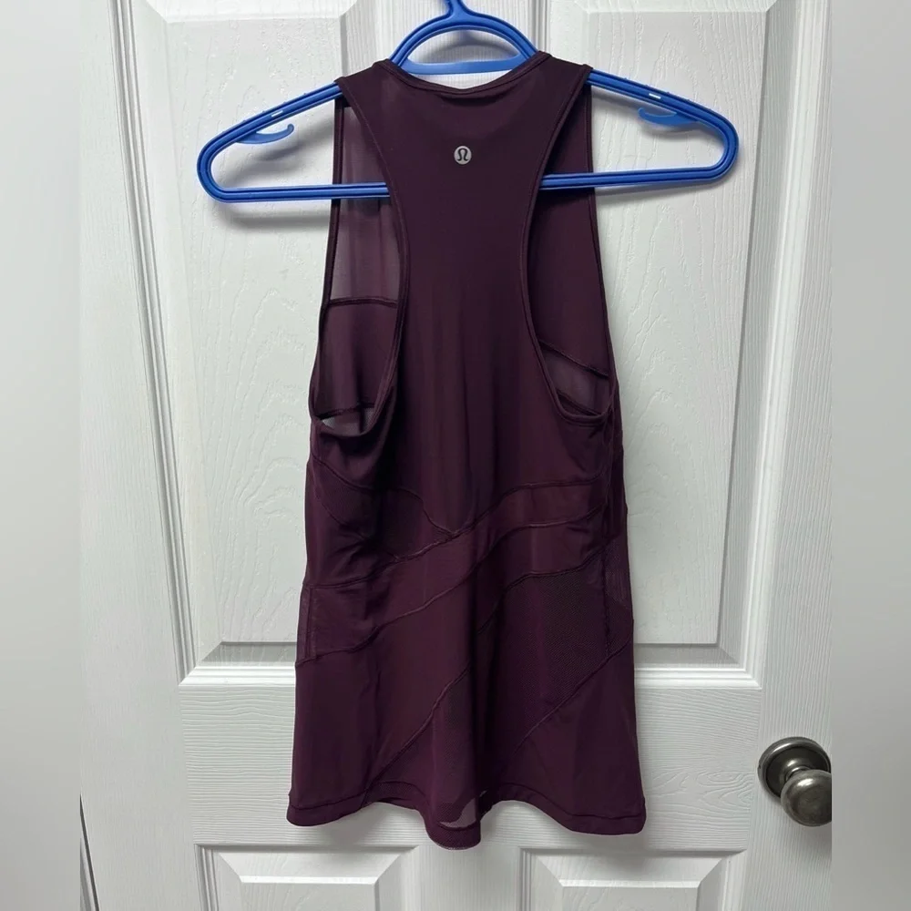 Lululemon Mesh In Motion Racerback - Sz 4 - Picture 4 of 4